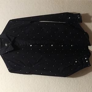 H&M long sleeved butyon down shirt